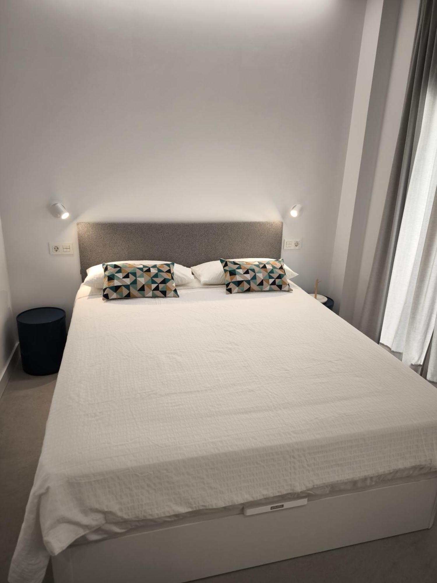Capuchinos 31 Aparthotel Малага Екстериор снимка
